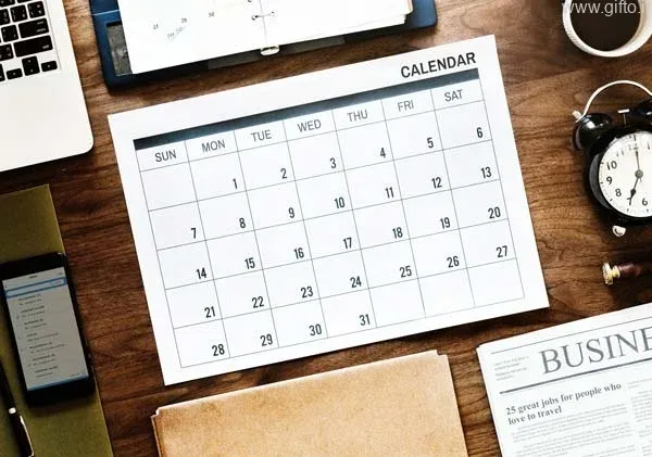 استایل های مختلف تقویم رومیزی