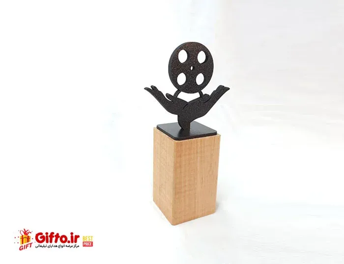 تندیس هدیه روز سینما 1